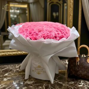 Ramo 10 rosas Charm 200 Rosas