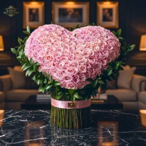 Ramo 10 rosas Corazón Rosa 250 Rosas