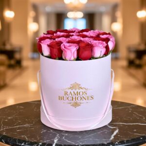 Flores en Cajas Caja con 25 rosas
