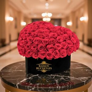 Flores en Cajas Caja de corazon 100 rosas