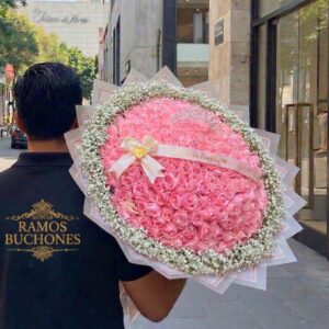 Ramos de 100 flores Ramo Buchón 100 rosas